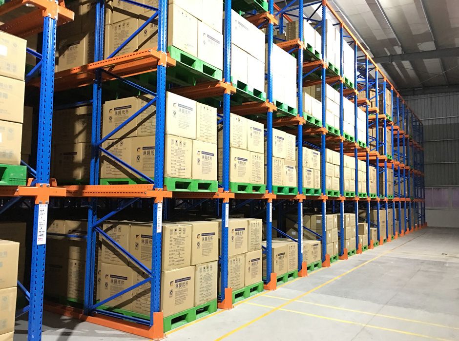 匯偉塑膠中山通廊式貨架【易達(dá)貨架】 匯偉塑膠中山通廊式貨架【易達(dá)貨架】