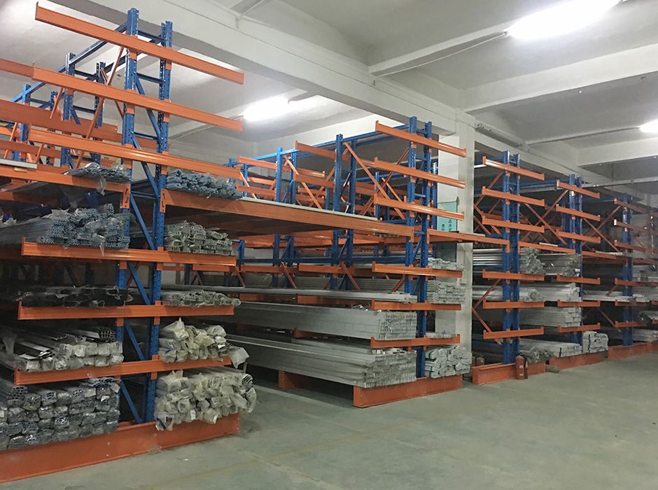 晾霸智能科技廣州懸臂式貨架【易達(dá)貨架】 晾霸智能科技廣州懸臂式貨架【易達(dá)貨架】