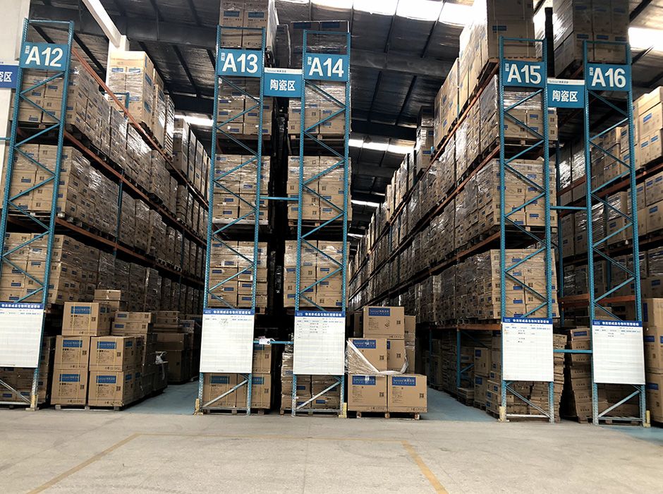 尚高衛(wèi)浴佛山托盤式貨架【易達貨架】