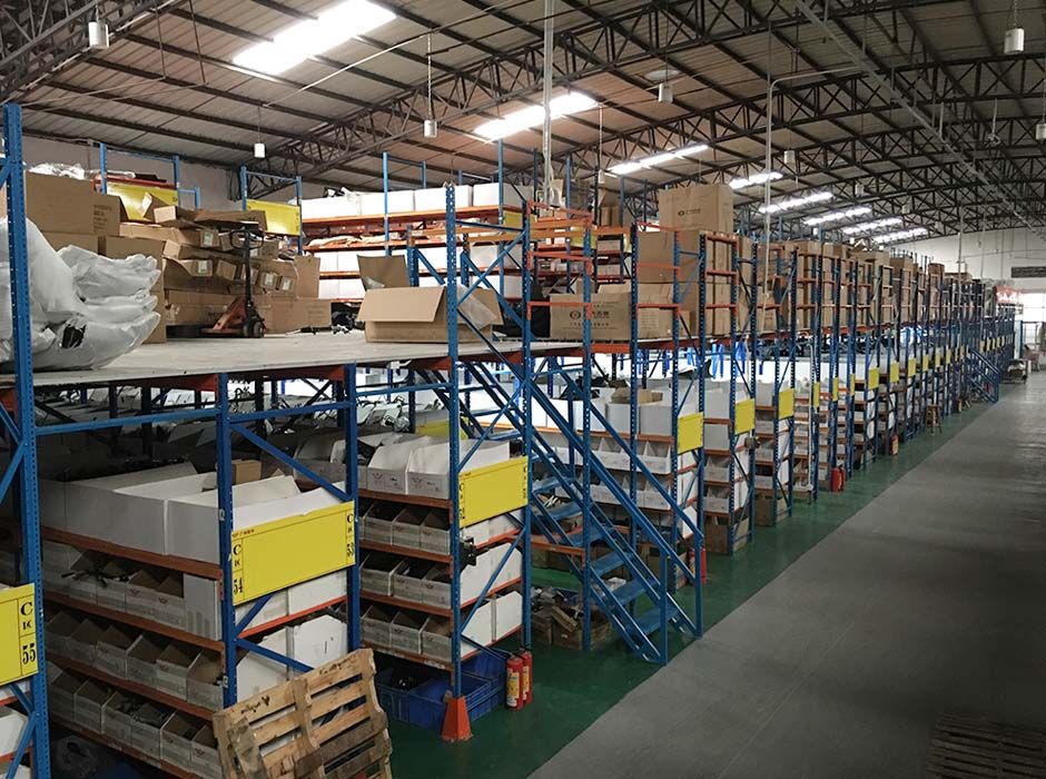 翔迅木業(yè)廣州貨架閣樓貨架【易達(dá)貨架】