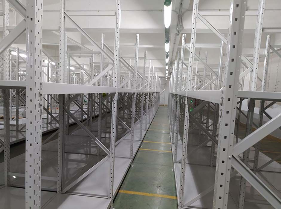 銀安金融廣州擱板式倉儲(chǔ)貨架【易達(dá)貨架】 銀安金融廣州擱板式倉儲(chǔ)貨架【易達(dá)貨架】
