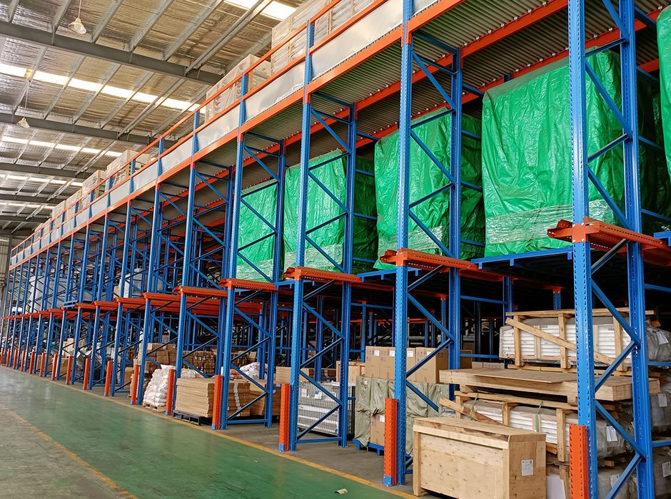 華南建材閣樓通廊式貨架重型貨架【易達(dá)貨架】 華南建材閣樓通廊式貨架重型貨架【易達(dá)貨架】