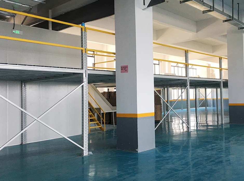 力灝工具設(shè)備佛山閣樓平臺(tái)貨架【易達(dá)貨架】 力灝工具設(shè)備佛山閣樓平臺(tái)貨架【易達(dá)貨架】