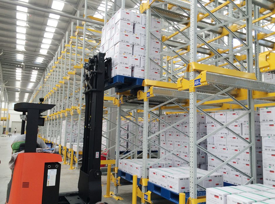 金龍魚集團(tuán)自動(dòng)穿梭車貨架【易達(dá)貨架】 金龍魚集團(tuán)自動(dòng)穿梭車貨架【易達(dá)貨架】