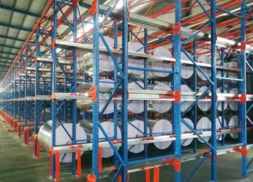 深圳重型倉儲(chǔ)貨架價(jià)格【易達(dá)貨架】