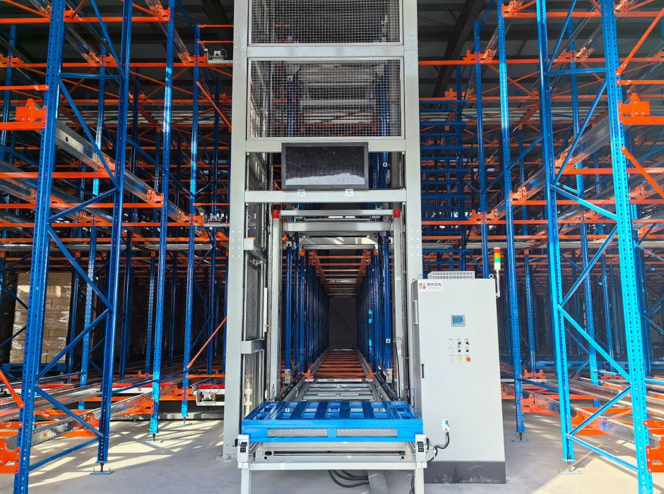 飛來醫(yī)藥供應鏈廣東穿梭車立體倉庫【易達貨架】