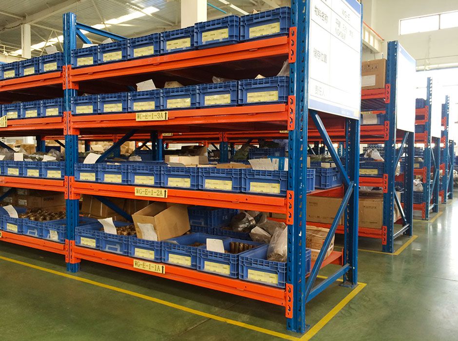 穗建業(yè)五金廣州重型擱板貨架【易達貨架】