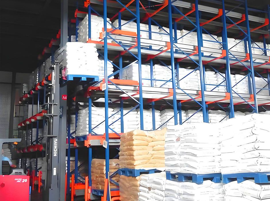 日和化工廣州穿梭式貨架【易達貨架】