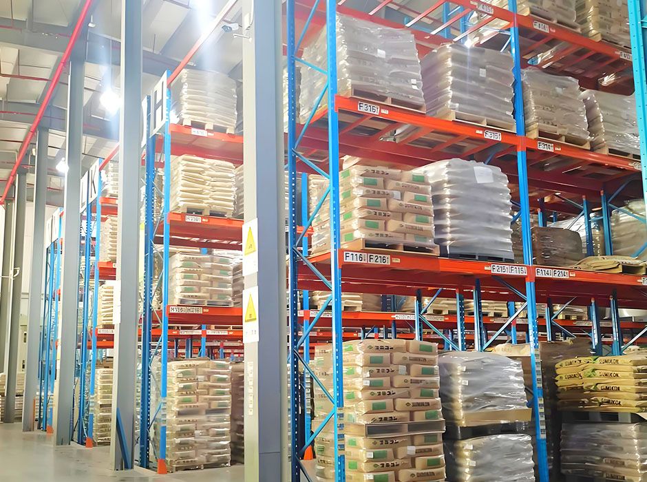 住友化學(xué)上海立體托盤貨架【易達(dá)貨架】