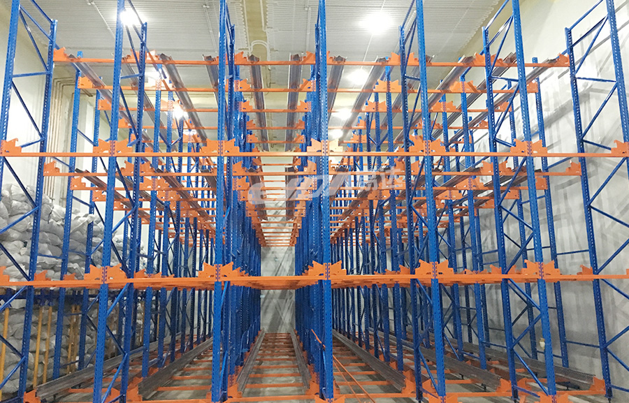 冷庫(kù)穿梭式貨架