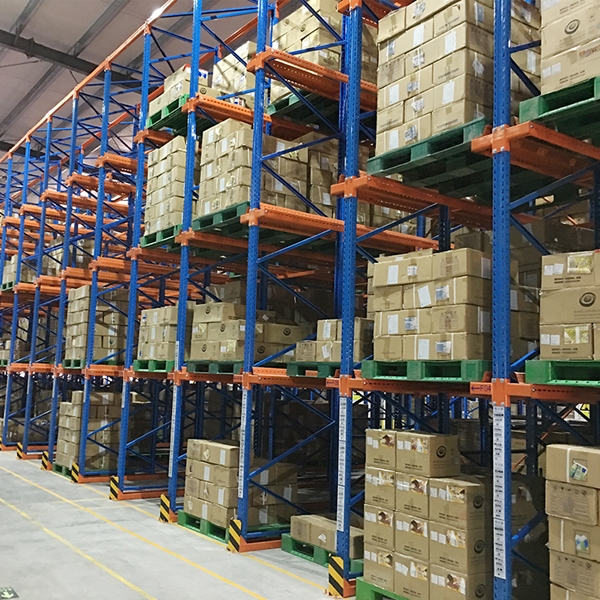 ?；穫}(cāng)庫(kù)貨架定制