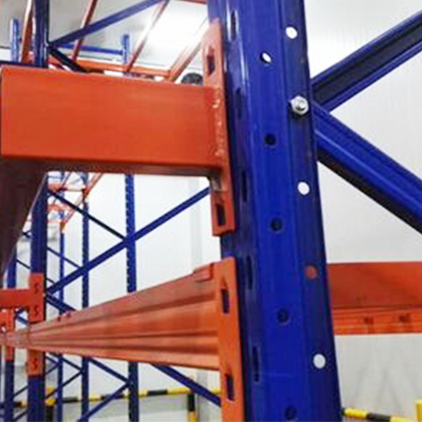 倉(cāng)庫(kù)橫梁式重型貨架 倉(cāng)庫(kù)橫梁式重型貨架