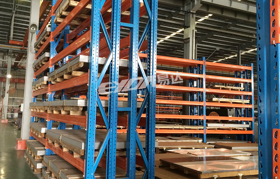 多層橫梁托盤貨架